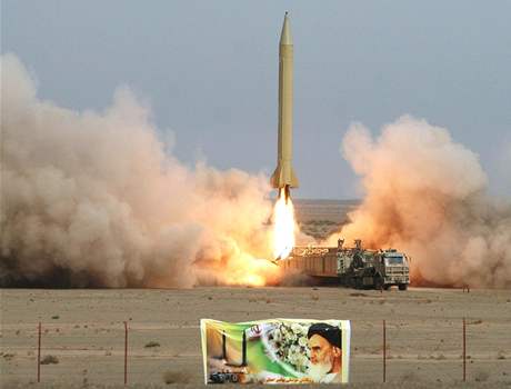 Íránská raketa Shahab 3.