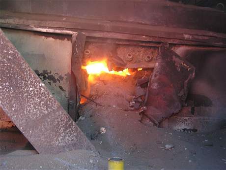 Poár pece na hliník v Horním Beneov