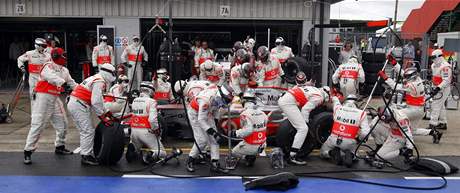 Lewis Hamilton v boxech: vmna pneumatik