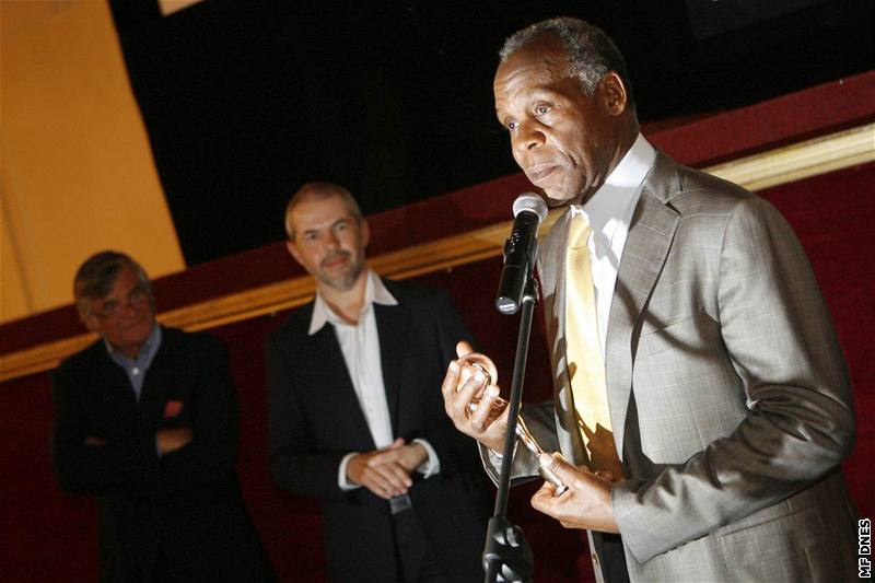 43. MFFKV - Danny Glover na udílení ceny prezidenta festivalu