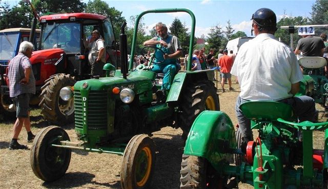 Traktoriáda v Doicích na jiním Plzesku (5. ervence 2008)