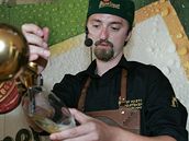 Vítěz národního kola soutěže o nejlepšího výčepního Pilsner Urquell Václav Vanya. Vítěz národního kola soutěže o nejlepšího výčepního Pilsner Urquell Václav Vanya.