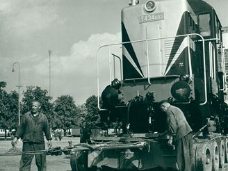 Vkladnmi sknmi eskoslovenskho strojrenstv v letech 1956 