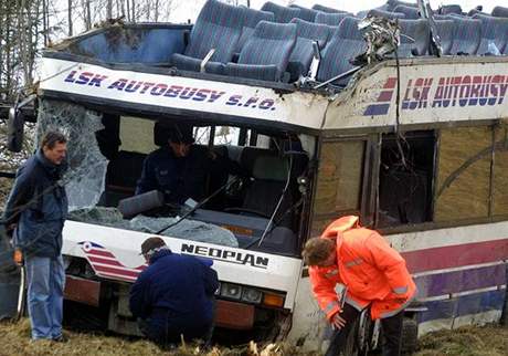 Patrov autobus po nehod u Naidel