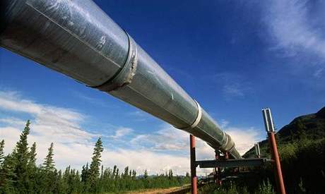 Gazprom má vybudovat plynovod z Ruska do Nmecka novou cestou pes Baltské moe.