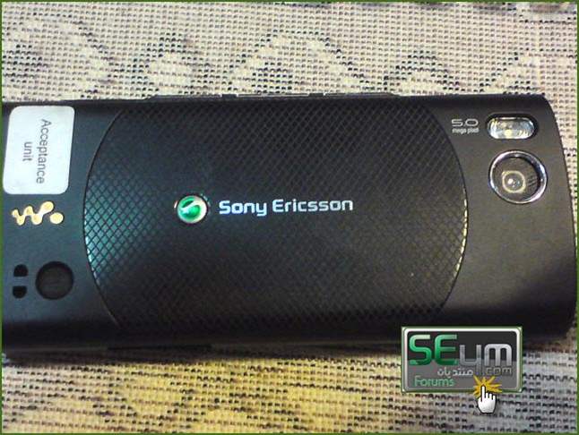 Sony Ericsson W902