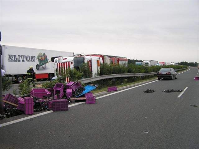 Tragická nehoda kamionu na D5. (10.7.2008)