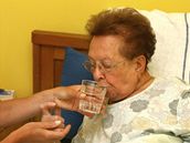 nemocnice, pacient, pitný režim nemocnice, pacient, pitný režim