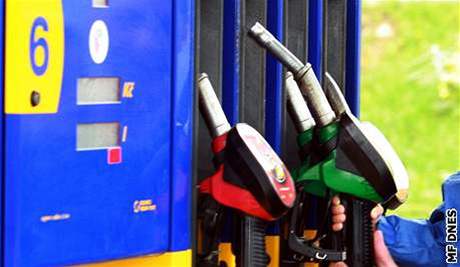Benzin je stále nejlevnjí v Královéhradeckém kraji.