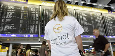 Pasr ekajc na frankfurtskm letiti bhem stvky nmeck leteck spolenosti Lufthansa.