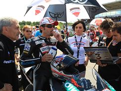 Superbike v Brn 2008. Biaggiho tm