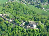 Pohled na hrad Hukvaldy Pohled na hrad Hukvaldy