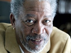 Morgan Freeman uspl v roli Nelsona Mandely.