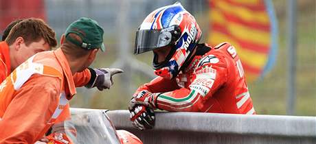 Grand Prix Brno 2008 - Casey Stoner v kubatue MotoGPhavaroval