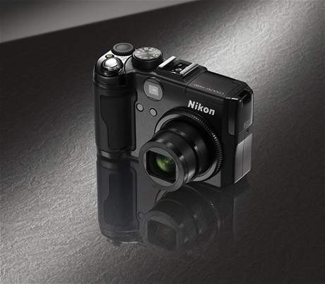 Nikon Coolpix P6000