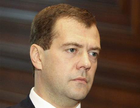 Ruský prezident se oste opel do gruzínského prezidenta Saakaviliho