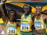 Trio jamajskch medailistek ze stovky 
