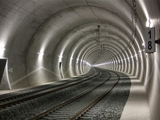 Nov spojen - jin tunel 