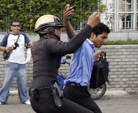 Nepokoje v Thajsku