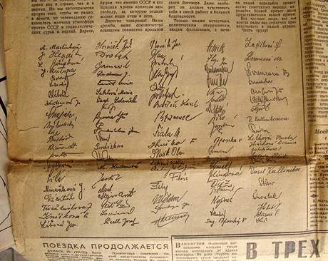 Moskevsk Pravda z 30. ervence 1968 s dopisem 99 pragovk a jejich podpisy