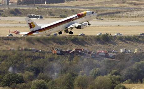 Havárii letadla podobné té madridské pedcházejí ei dkladnou kontrolou stroj.