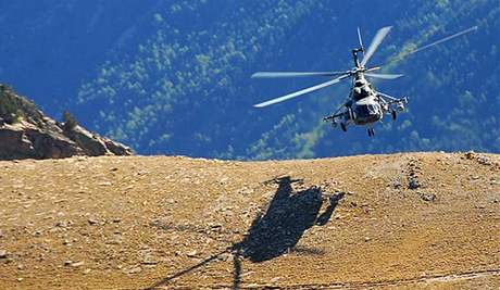 etí piloti se pipravují na afghánskou misi v Pyrenejích