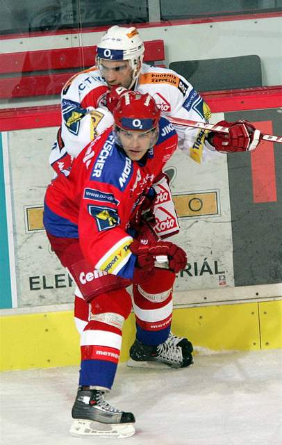 Hokejisté eských Budjovic chtjí potvrdit výhru ve Znojm.