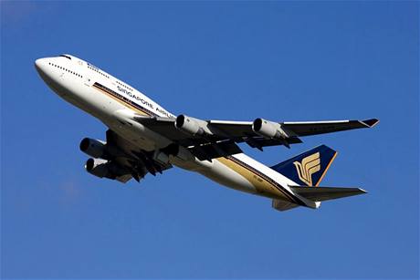 Singapore Airlines letos opt zvítzily v celosvtové prestiní anket o nejlepí leteckou spolenost.