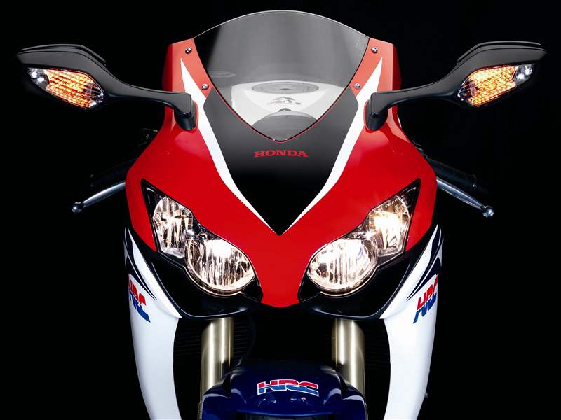 Novinky pro rok 2009: Honda CBR