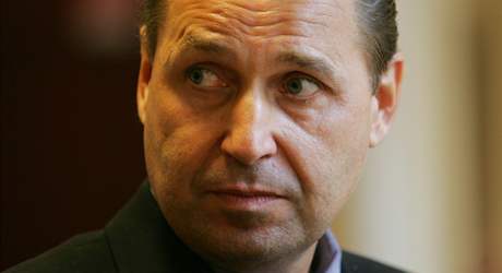 Václav Etlík tentokrát k soudu bez omluvy nedorazil.