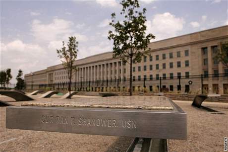 Memorial v Pentagonu u vro 11. z 2001
