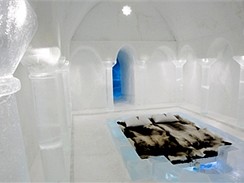 vdsk Icehotel nabz pokoje vytesan v ledu