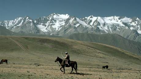 Poho Pamr se rozkld na tdicko-kyrgyzsk hranici.