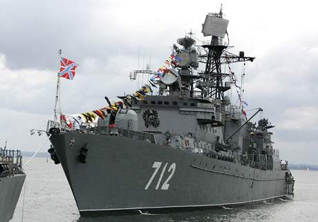 Rusko kvli únosu Fainy poslalo do oblasti fregatu Nebojsa (na snímku).