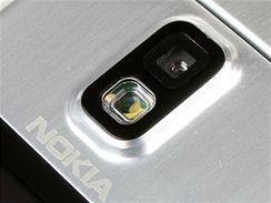 Recenze Nokia 6650 det