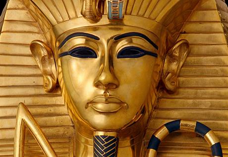 Z výstavy Tutanchamon: jeho hrob a poklady - detail sarkofágu faraona Tutanchamona