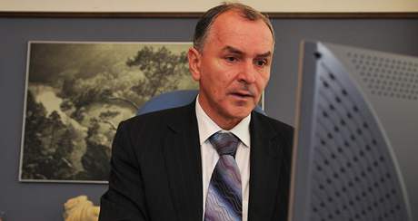 Stanislav Jurnek pi pedvolebnm on-line rozhovoru