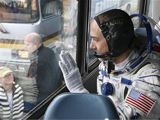 Vesmrn turista Richard Garriott ped odletem do vesmru (12. jna 2008)