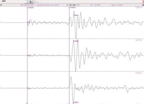 Seizmogram zemtesen na zpad ech