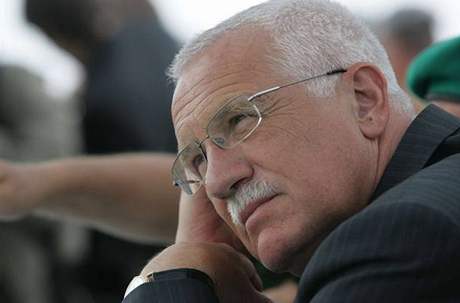 Prezident Václav Klaus letí do USA pednáet o environmentalismu