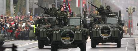 Pehldka 2008: vojensk jzda Evropskou ulic