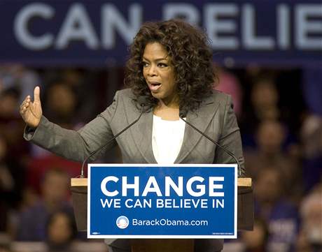 Oprah Winfreyová podpoila Baracka Obamu (záí 2007)