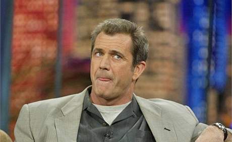 Mel Gibson - jeden z Ddkových hostí