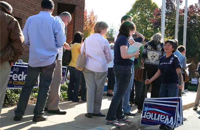 Volii ve Fairfax County ve Virginii hojn vyuívají monosti hlasovat pedasn.
