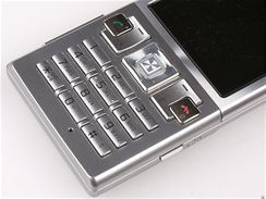 Sony Ericsson T700