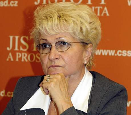 První zvolená hejtmanka Milada Emmerová.