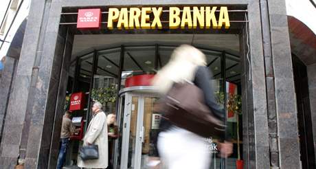 Lotysko zestátní banku Parex.
