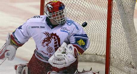 TER. Tinecký gólman Martin Vojtek musel v Plzni opt poslouchat uráky