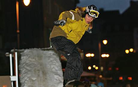 Snowbordová exhibice na Orlí ulici v centru Brna