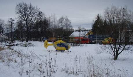 Nehoda na pejezdu mezi obc Ropice a eskm Tnem (24.11.2008)